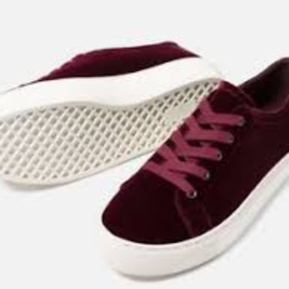 Red Velvet Zara Sneakers View 2